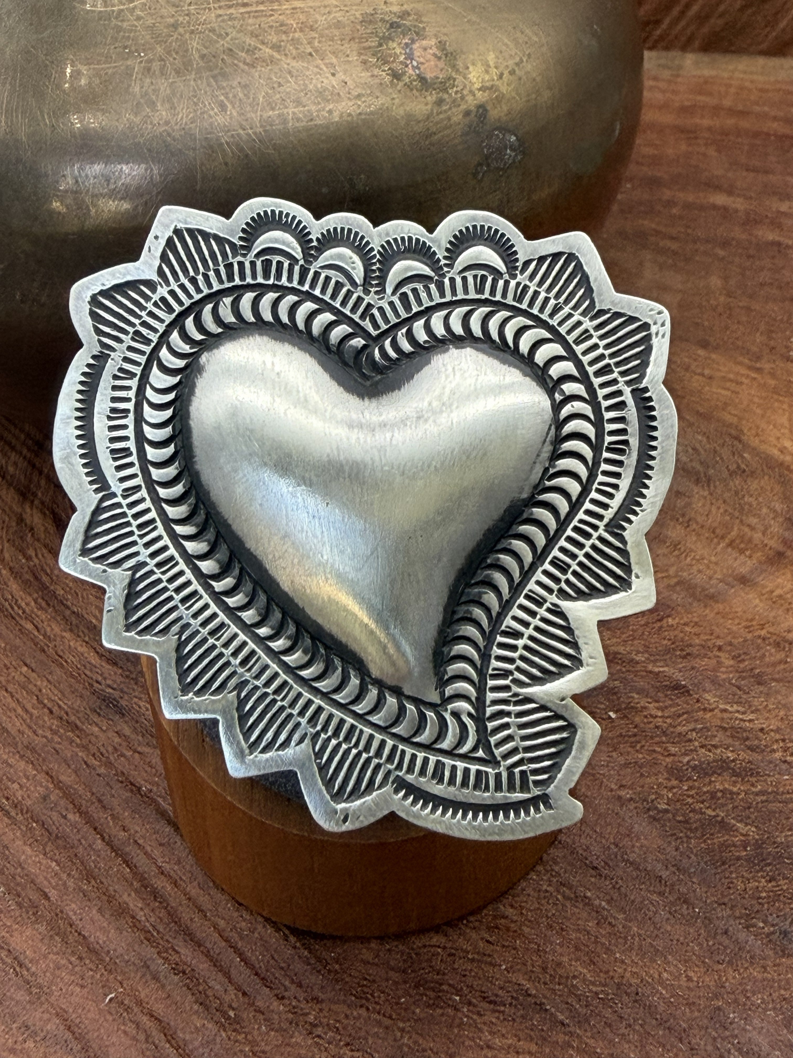 *Native American Made*  Navajo Leander Tahe Statement Heart Ring