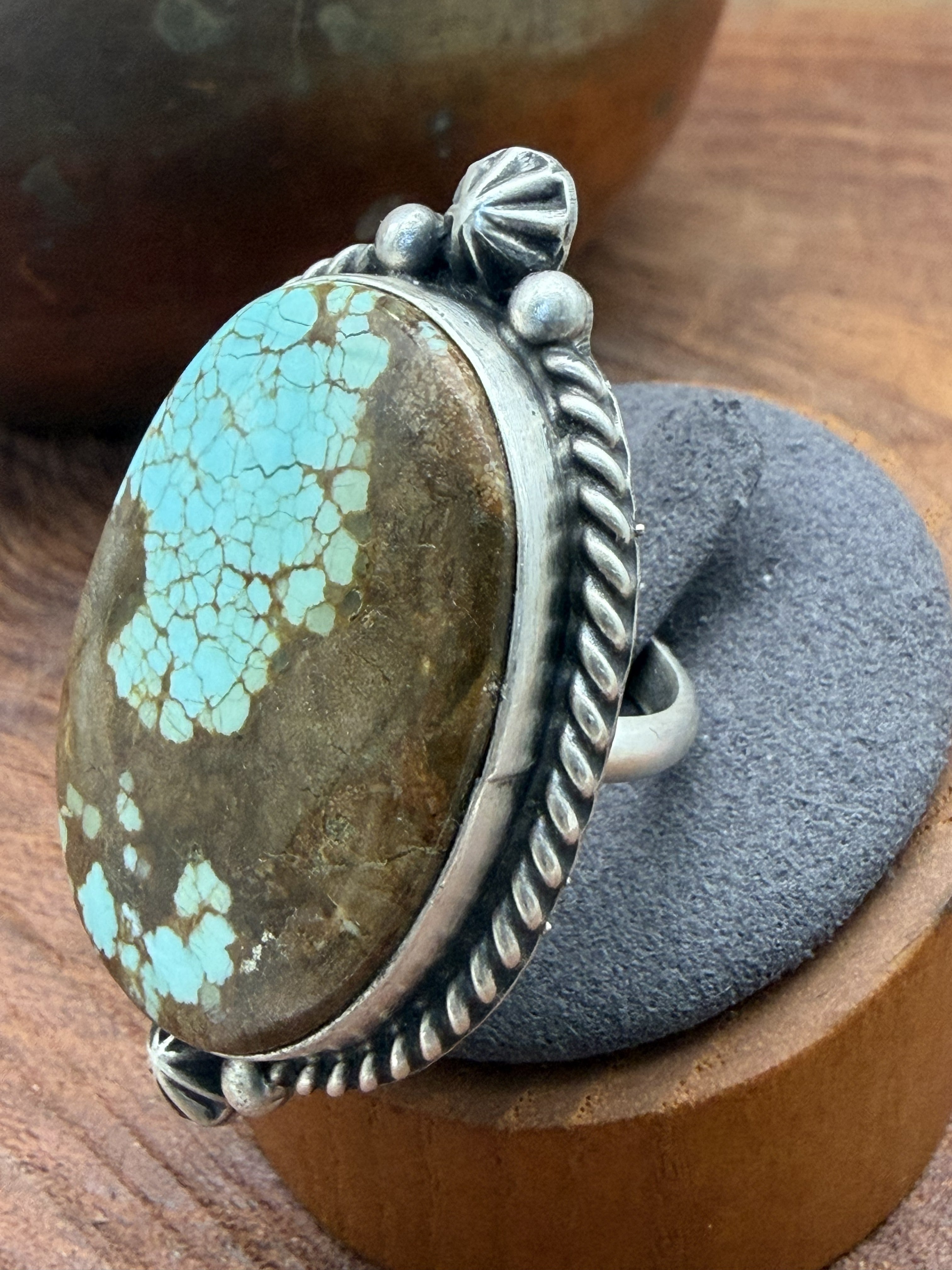 *Native American Made*  Navajo Johnny Dixon Large Mine#8 Oval Ring