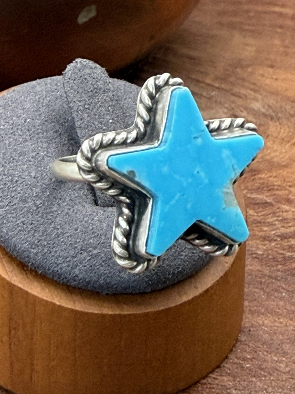*Native American Made*  Navajo Johnny Dixon:  Kingman Star Ring
