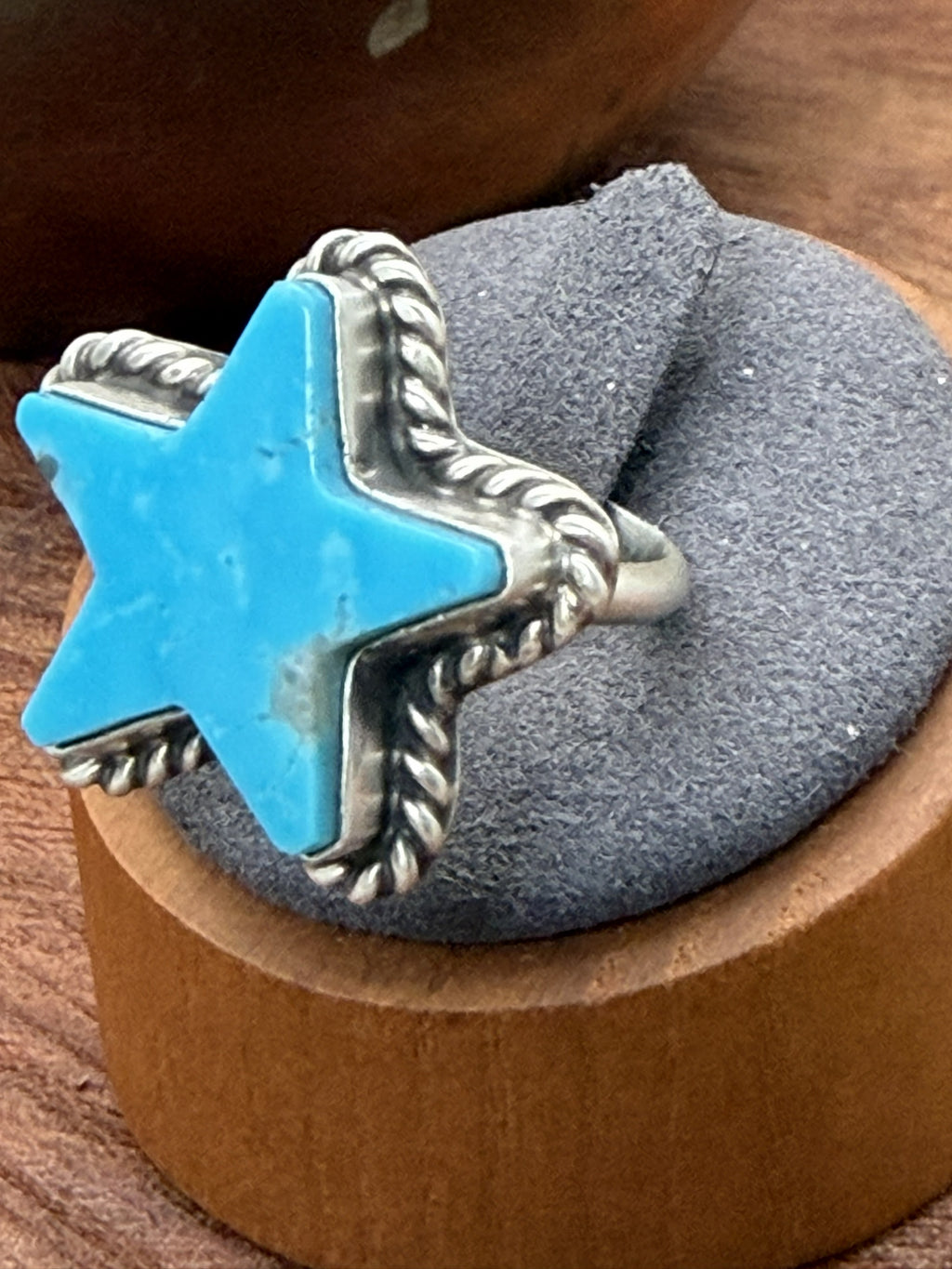 *Native American Made*  Navajo Johnny Dixon:  Kingman Star Ring