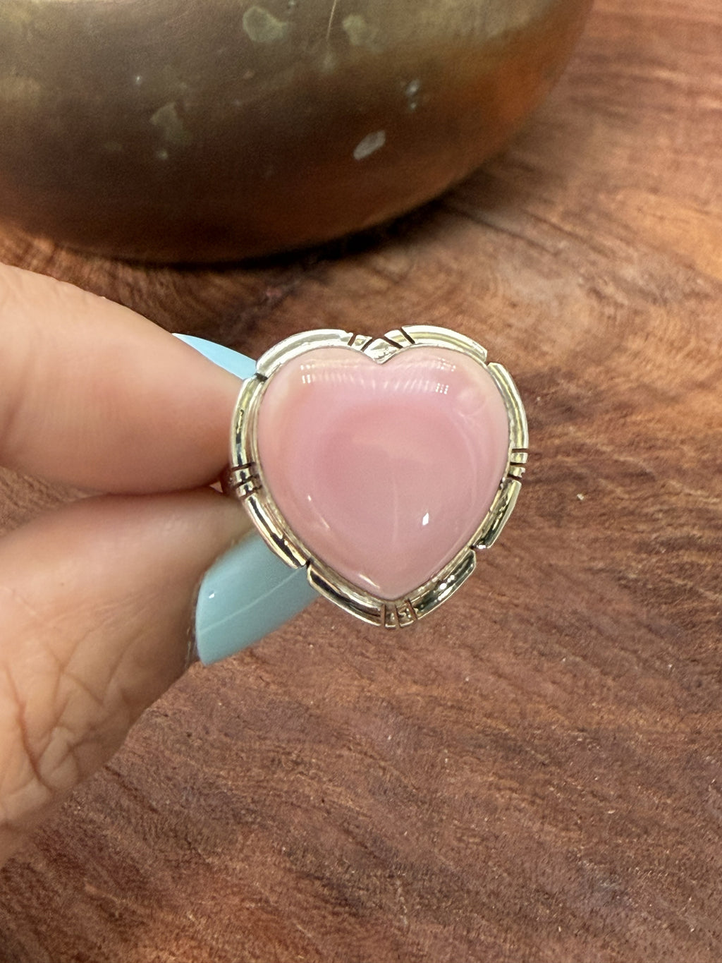 *Native American Made*  Navajo Samson Etsitty:  Pink Conch Heart Ring