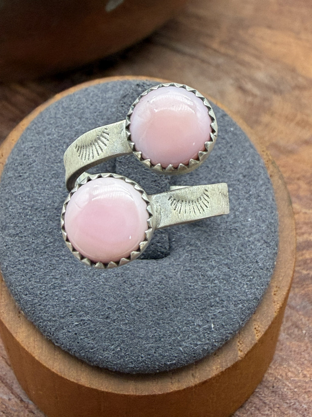 Pink Conch Bypass Ring