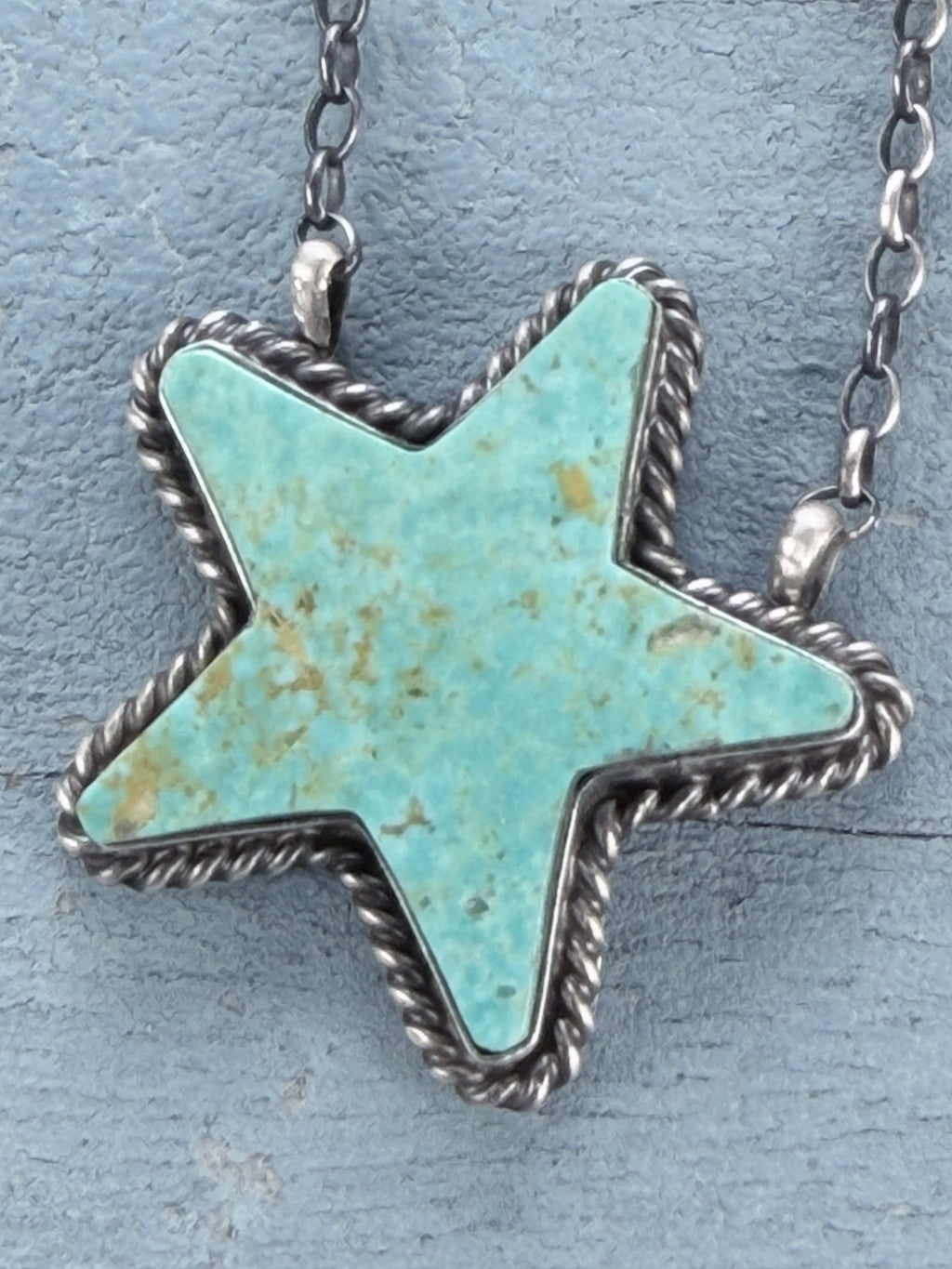 *Native American Made* Navajo Johnny Dixon:  18" Kingman Star Necklace