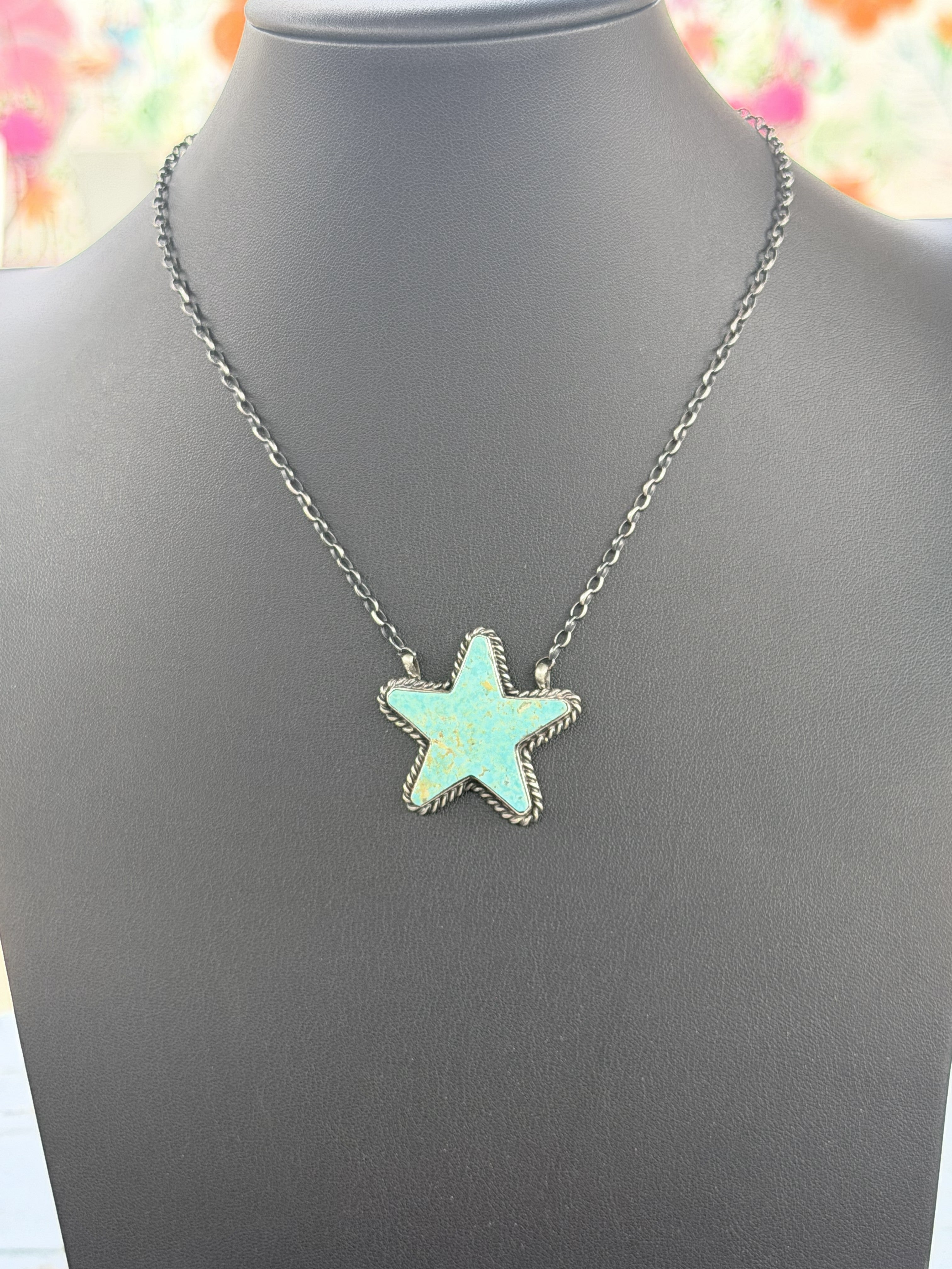 *Native American Made* Navajo Johnny Dixon:  18" Kingman Star Necklace