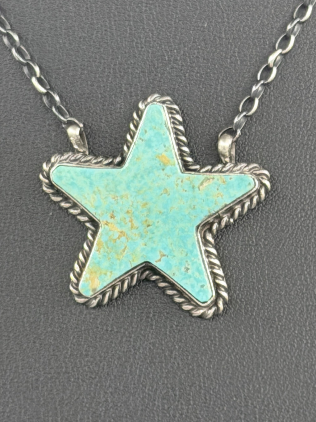 *Native American Made* Navajo Johnny Dixon:  18" Kingman Star Necklace