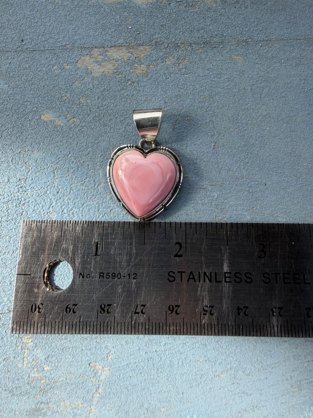 *Native American Made*  Navajo Samson Etsity Pink Conch and Sterling Silver Pendant