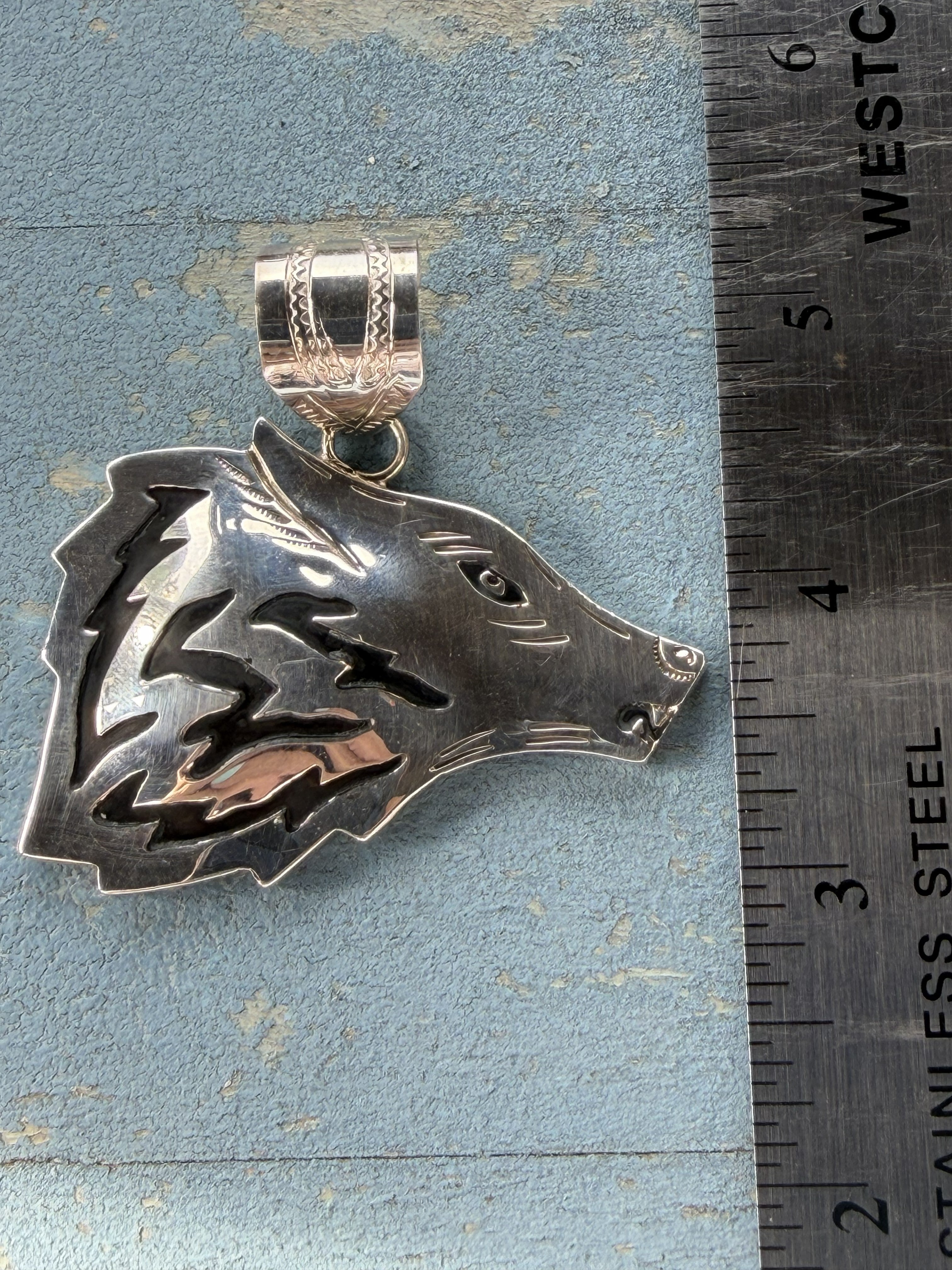 *Native American Made* Navajo Alvin Lee Wolf Head Sterling Silver Pendant