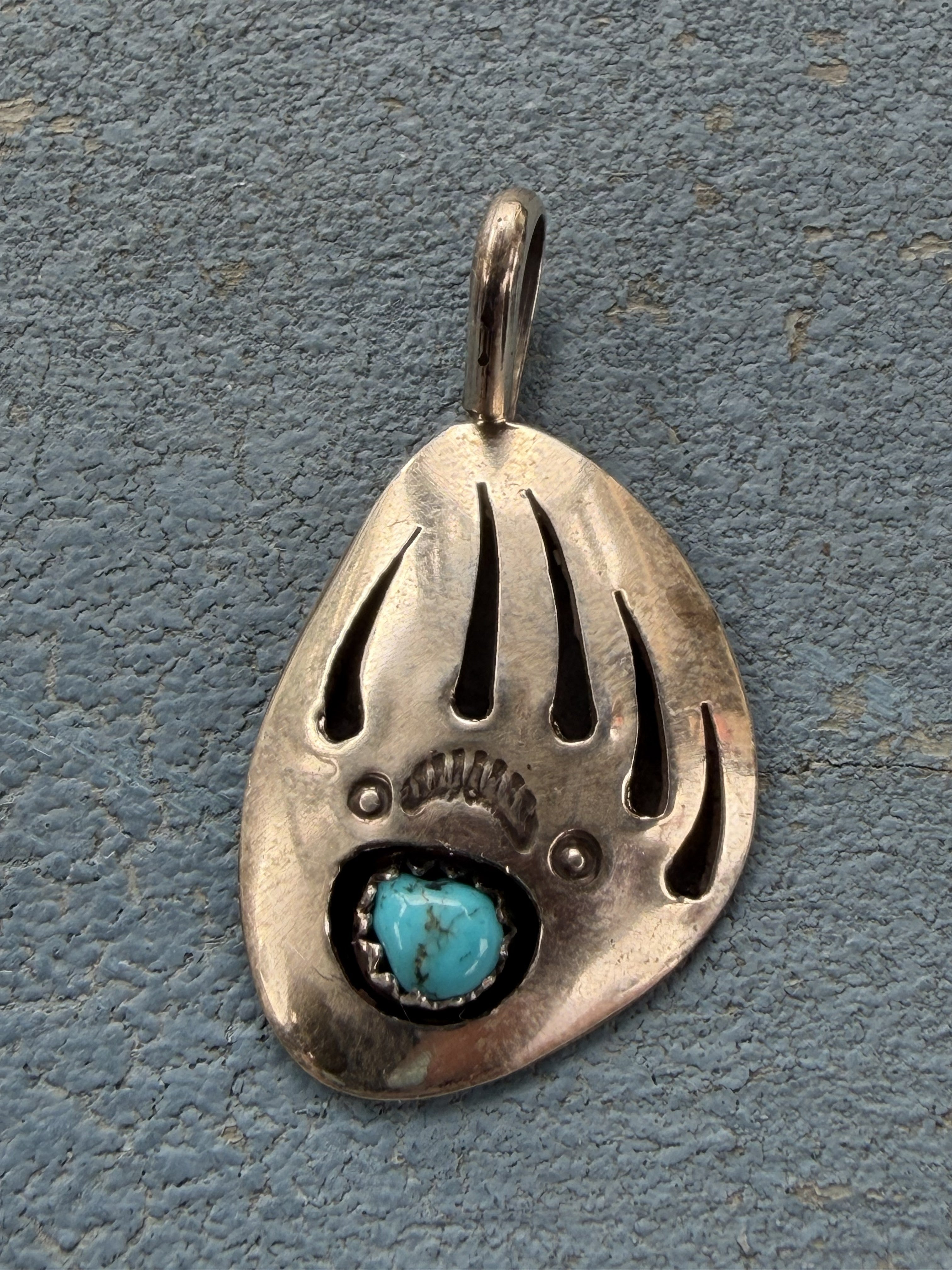 *Native American Made* Navajo Brenda Boyd Small Sterling Silver Bear Claw Pendant