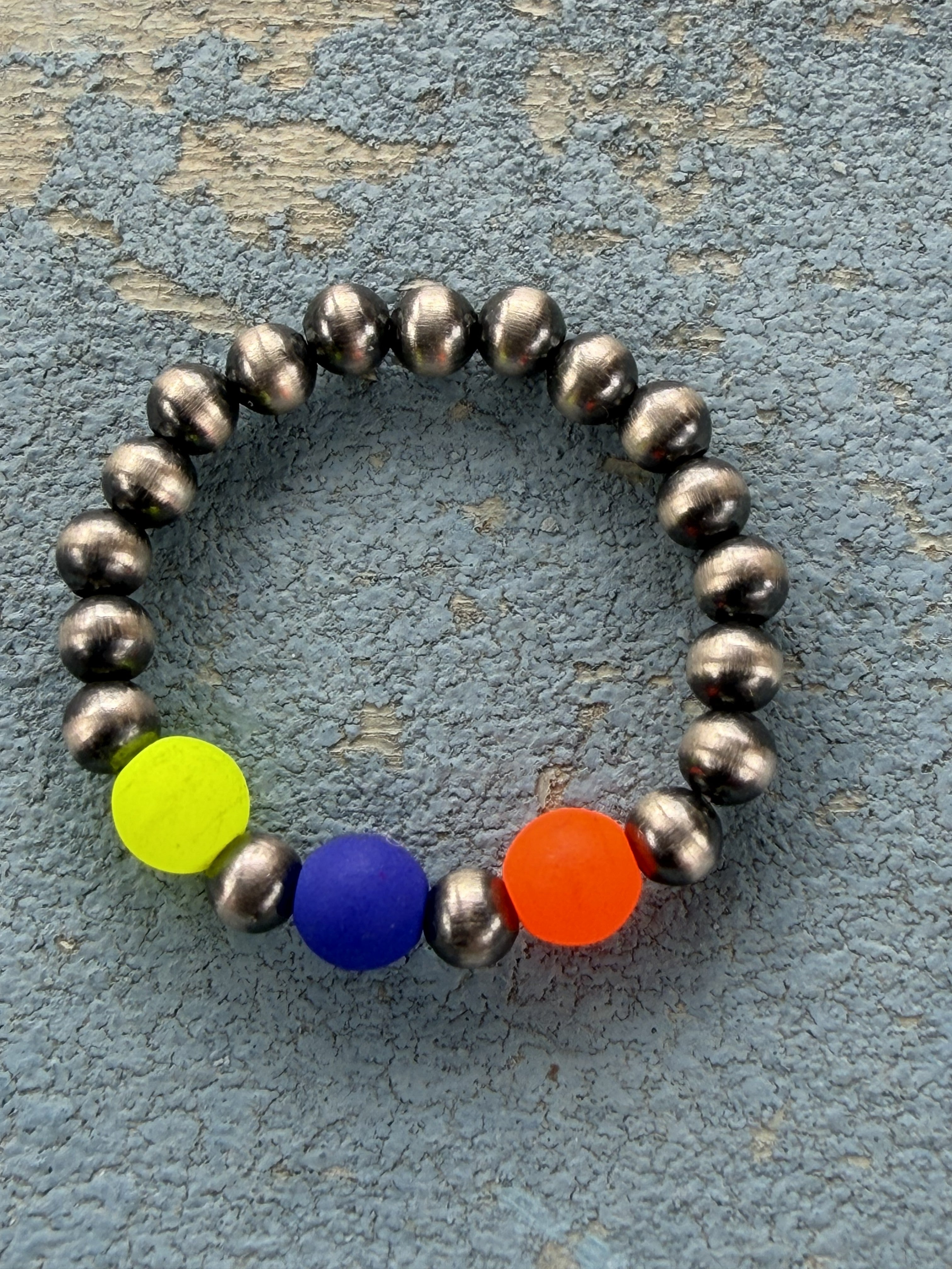 Strechy Sterling Silver Pearls with 3 stones Ring