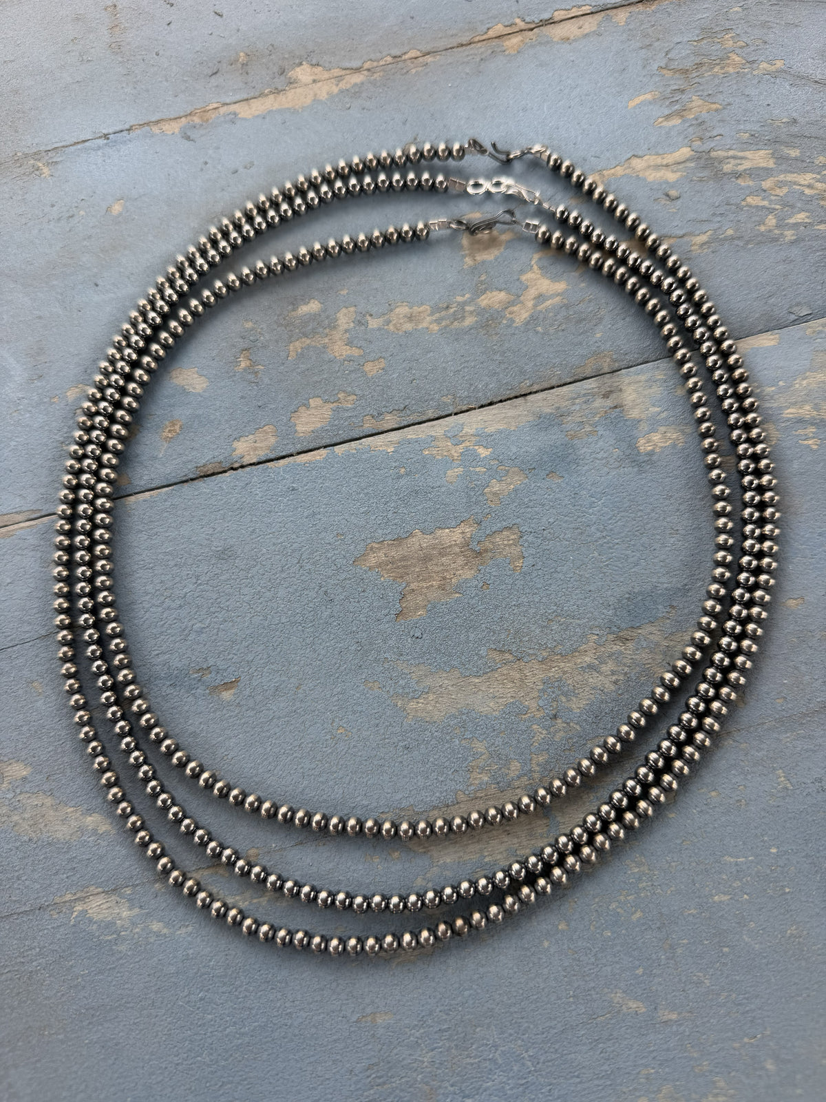 *Native American Hand Strung*  Navajo Harold Tahe 4mm Desert Pearl Necklace