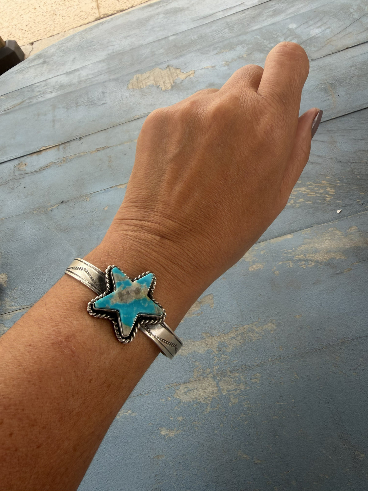 *Native American Made*  Navajo Rick Enriquez Kingman Star Cuff