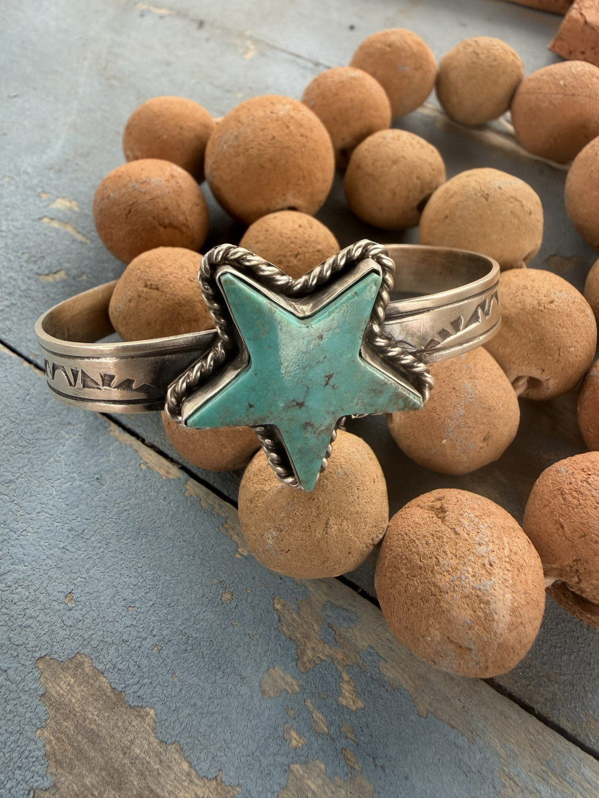 *Native American Made*  Navajo Rick Enriquez Kingman Star Cuff