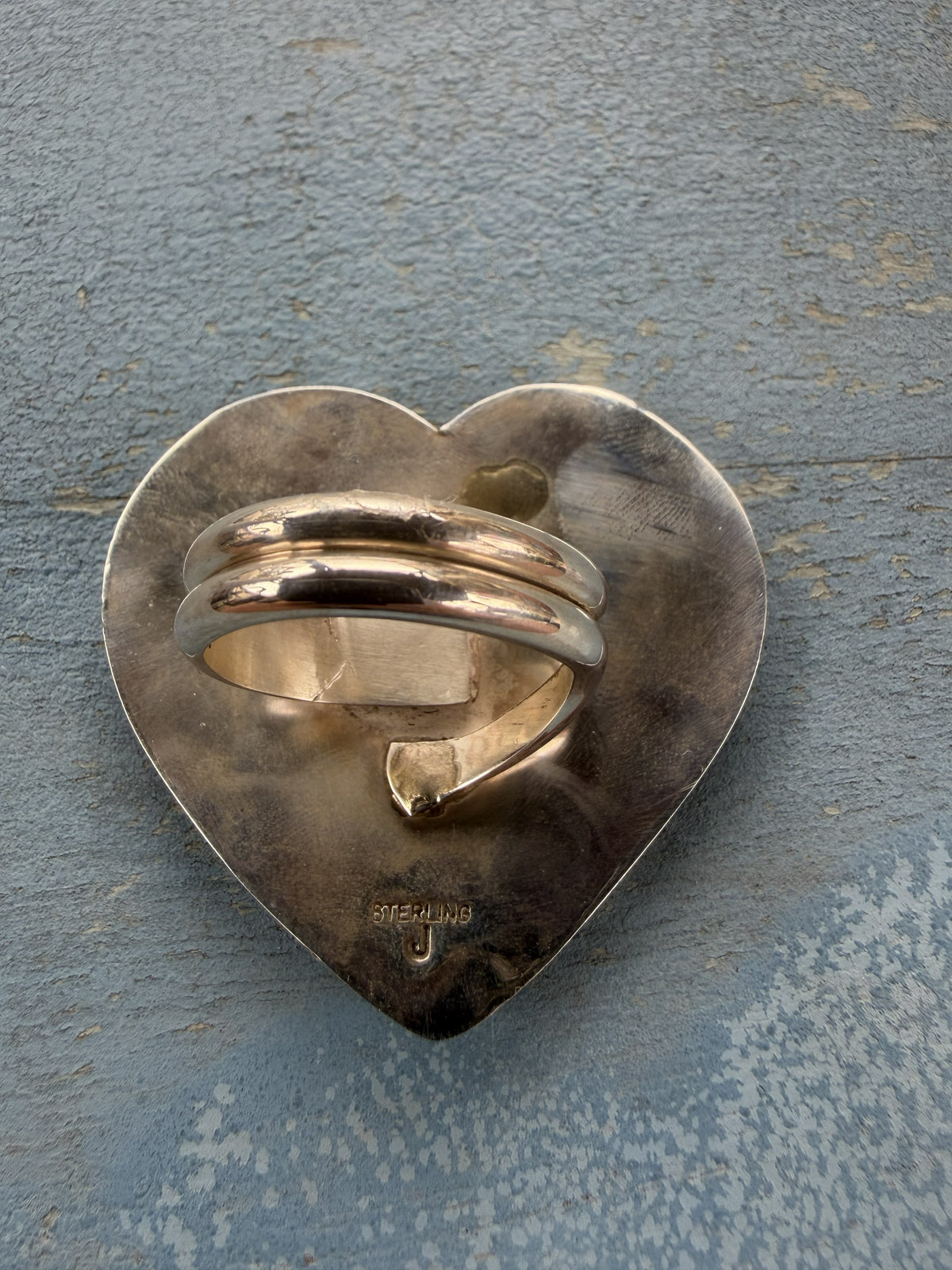*Native American Made*  Navajo Melvin Jones Pink Conch Pave Heart Adjustable Ring