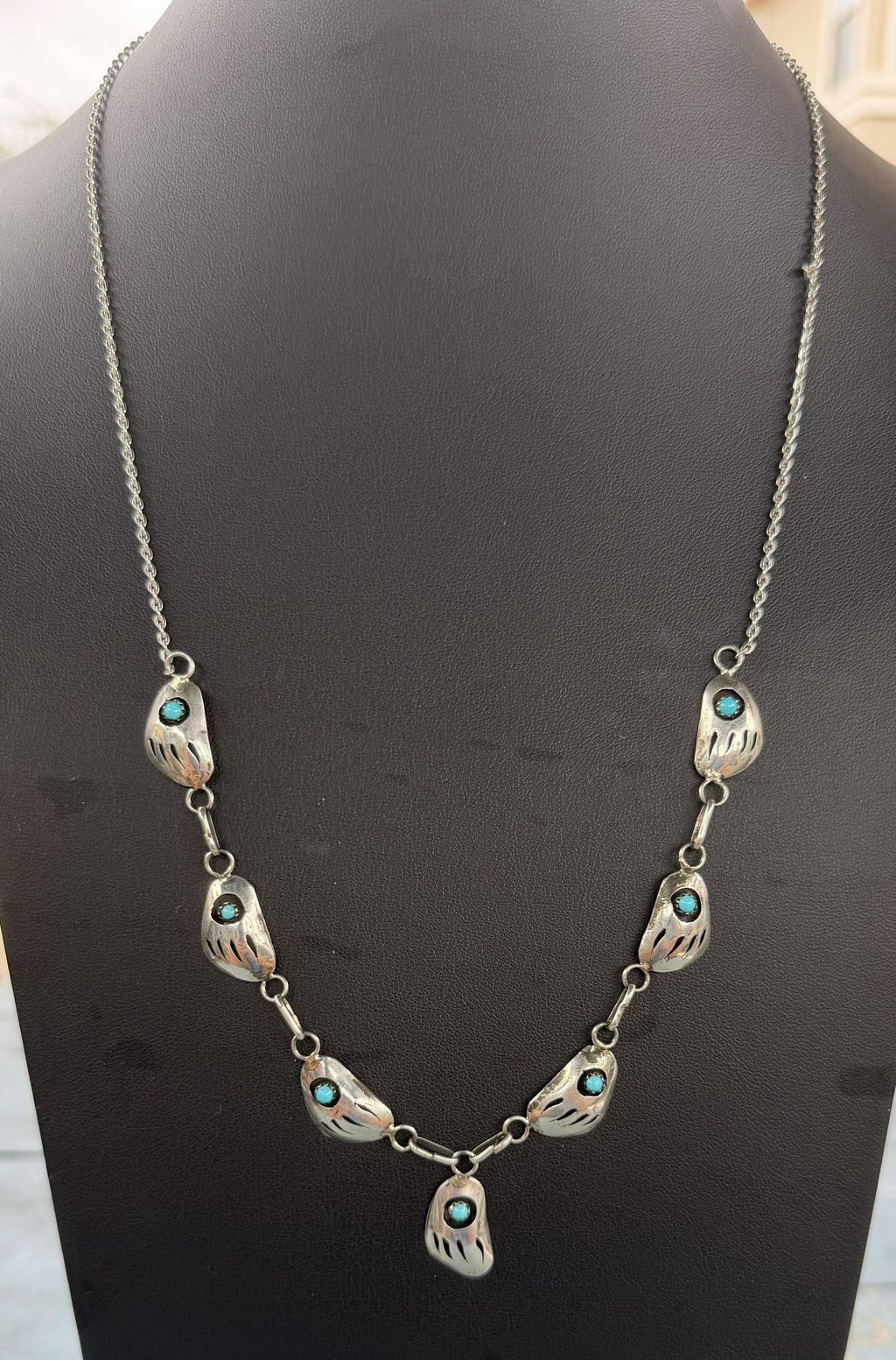 *Native American Made*  Navajo David L. Morgan Bear Paw Necklace