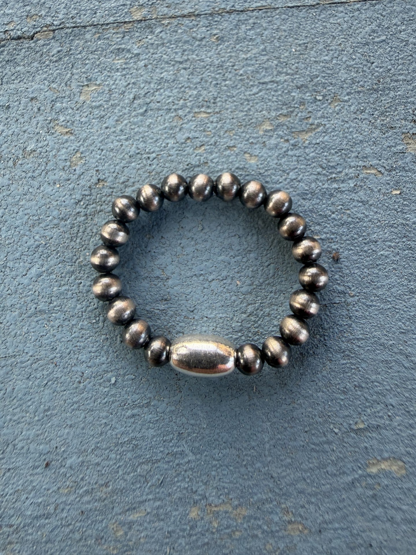 Strechy Sterling Silver Pearls Ring